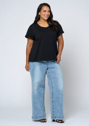 Nina Slouch Tee