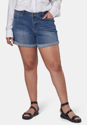 Molly Boyfriend Short