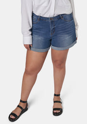 Molly Boyfriend Short