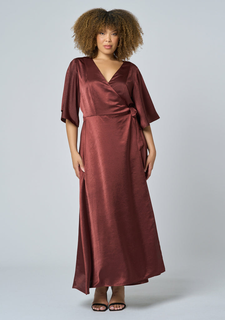 Buy Femme Fatale Maxi Dress By Pink Dusk Online - Curve Project