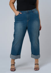 The Chain Boyfriend Jean