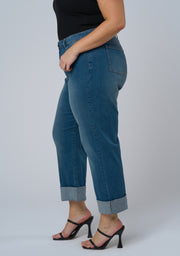 The Chain Boyfriend Jean