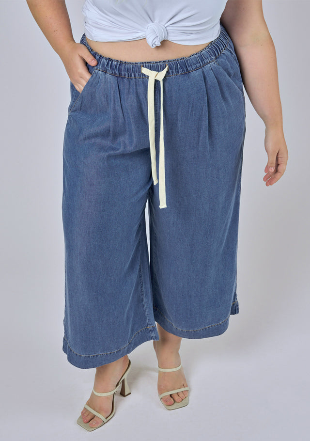 Cleo Chambray Crop Pant