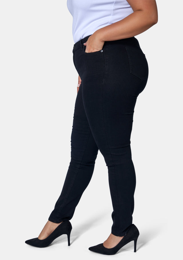 Kylie Curve Skinny Jean